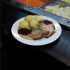 Idag serverar vi - Köttfärslimpa med gräddsås, lingon & kokt potatis.

Varmt välkomna in och avnjut lunchen hos oss..
www.caferisangen.se