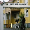 Det här är inspelningen av Familjen Annorlunda som gjordes hos oss på Hallska gården i höstas.
I kväll sänds avsnittet där dom besöker vårt vagnslider på caféet.
Missa inte tv4, klockan 20:00.
