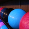 Färgglada bowlingklot