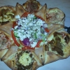 Vulkan Pizza Special med Grekisk sallad i mitten :) mum