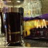Veckans Goda v43. Prezzokanna. Bönorna mals när du beställt i kassan och kaffet bryggs direkt i kannan. Kaffet odlas i Kenya och har en intensiv smak av svarta vinbär, smaken är fruktig och blommig.  Av försäljningen från Veckans Goda går 5% till EFS proj
