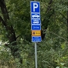 Parkeringsregler för platsen.