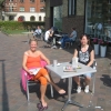Två kaffe gummor på Mias café