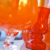 Orange glas finns i mängder!