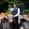 Denna vecka grillar vi spädgris och hela lamm till lunch i vår trädgård, för lunchbokning är ni varmt välkomna att ringa
 08 - 621 61 61. Varmt välkomna!