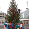 Dags att klä granen! Den 18 november slog portarna upp för Jul på Liseberg. 2011