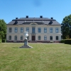 Vy från väster mot slottet.
