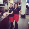 Emilia och Jeanette/ duktiga tjejer som är viktiga på Roddys!