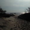 Bild från i lördags morgon med sandflykt kring bryggan
