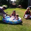 Bild av @gusoot - Trångt i poolen