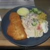 överkokt smaklös pasta, ´industripotatis´, god fisk iaf!