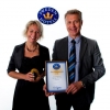 Så här glada vinnare var vi, Anders Hagström och Susanne Lindholm igår när vi mottog Årets Miljöprestation 2012 inom hotellkedjan Sweden Hotels i Ängelholm.