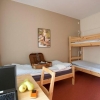 Ett nyrenoverat 4-bäddsrum, även de har toalett på rummet och dusch på samma våningsplan.

4-bedded room