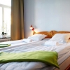 Dubbelrum - Doubleroom  © Olle Melkerhed Production