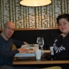 Stammisarna Johan & Amanda njuter av en eftermiddags-fika!