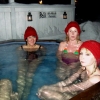 Personalmöte på jättemysiga Blå Bergens lilla spa i Kilsbergen. Bad i vedeldad tunna.