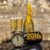 Gott nytt år kära vänner! 

Vi på Piccolo Angelo vill rikta ett stort tack till er alla som besökt oss och förgyllt våra arbetsdagar, vi önskar er en god fortsättning på det nya året och hoppas att vi ses snart igen. 

På nyårsdagen, den första januari ha