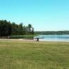 Bild från Flottsbro av @torretroll - Måndagsträngsel på stranden.