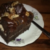 Otroligt mumsigt med valnötter och choklad.