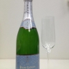 Mousserande Cuvee Jean-Louis Blanc de blancs Brut från Frankrike.
Chardonnay torr, lätt, fruktig smak med inslag av citrus och päron.
Rekommenderas till charktaldrik.