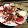 Pastasallad med parmaskinka. Inte så matigt, men ack så gott!