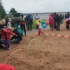 Bild från Gamla Örlenbadet av @ofossen - Perfekt väder för simskoleavslutng. 11 grader och halv storm.
