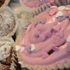 Idag har superduktige Daniel gjort Cupcakes som serveras med strössel av hjärtan!