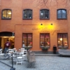 Entrén till cafét