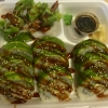 SALLY Sushi -- Friterade räkor rulle med avkado untaför