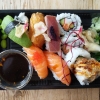Mellan sushi take away 50min efter beställning