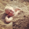 Bild från Sandaholm av @jennnya - - alla hade de skönt på stranden 