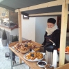 Glögg, pepparkakor och saffransbullar ute i snön på Swedenborgsgatan 4B idag.
Välkommen!