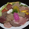 Det här är en smakprov av kött tallriken.