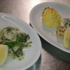 Ugnsbakad fiskfilé Fiorentina (vitvinstuvad spenat) med pommes duchesse