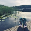 Bild från Härlanda tjärn av @kobolt - God morgon med spegelblank sjö, här hade jag kunnat sitta ett tag! Men dags att åka till jobbet nu! #morgonlöpning