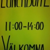 Idag serveras det lunchbuffé på caféet! kycklingwok, ugnsgratinerad kassler, salladsbar, dryck & kaffe. Välkomna! :)