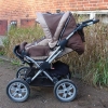 HÖSTERBJUDANDE

BARNVAGN (BabyTravel) SÄLJS: 

* ca. 5 år gammal, men i normal (bra) skick
* har stått länge oanvänt 
* stabil att köra
* handtag som man kan reglera
* utrymme under vagnen 
* tillhörande mjuk påse, regnskydd och myggnät medföljer