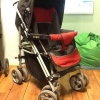 Babytravel paraplysulky med låsbara snurrhjul och ställbar rygg, 250kr.