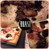 Our Autumn's favourite: Pizza Capricciosa!
Try our delicious pizza squares topped with extra mozzarella, fresh champignon mushrooms and smoked ham. 
OEMOTSTÅNDLIG!

Today we are open 10:00- 20:00.