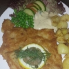 Så ser det ut när man beställer en schnitzel på runt hörnet. Smaklig spis. Välkomna