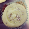 Halloj! Idag har vi öppet som vanligt till 17,30. Idag har vi Choklad cupcakes och morots cupcakes på menyn förutom det vanliga.  Med vänlig hälsning, Petra