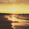 Bild från Kämpingestranden av @hille65 - #soluppgång med morgondopp!