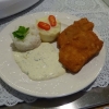 Meny Vecka 13.

Nyhet!! Hembakat bröd!

Måndag: 
- Gröna ärtsoppa
      Kycklingbröstfile i mangochutney sås samt klyftpotatis
Tisdag: 
 - Krämig broccolisoppa
      Schnitzel med stekt grönsaker och sås
Onsdag:  
 - ”Delibab” soppa
       Savoykålgratäng
