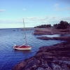 Bild från First Camp Gunnarsö av @annanybergs - Mellanlandat på en mysig camping i Oskarshamn. 
Vackert med massa klippor men i kombination med två spralliga pojkar är det tålamodsprövande 