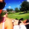 Bild från Lyssnaängen Badplats av @sweetmarre - Schteker i Scholen ☀️ #badkrukormenhängervidsjönändå #sommar #summer #detäringensemesterdagimorgon #leilastuttar #schtek