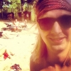 Bild av @gyllmeister - Trevlig helg med plusmeny.
#klassiskklassiker#beachgoth
