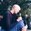 Bild från Badudden Lilla Essingen av @emmacarro - 'efter-kvällsdoppet-öl'