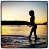 Bild från Kairobadet av @elisabeth_ragard - Stella går på vattnet 