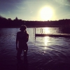 Bild av @ekwandersson - Kvällsbad. Knas @nathaliehelin