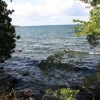  Det är bara några meter till Vätterns strand.
